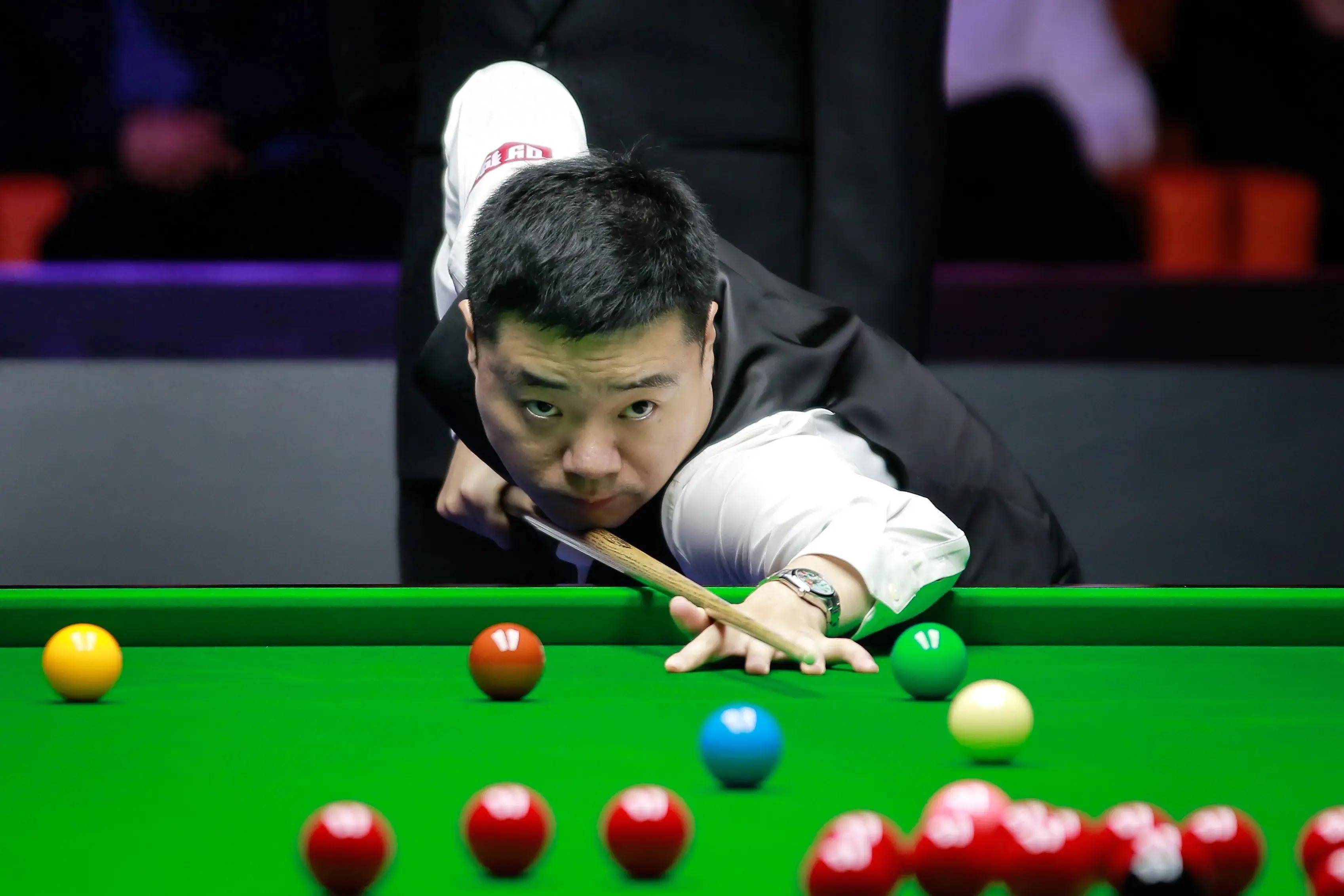 本赛季埃泽 本赛季埃泽