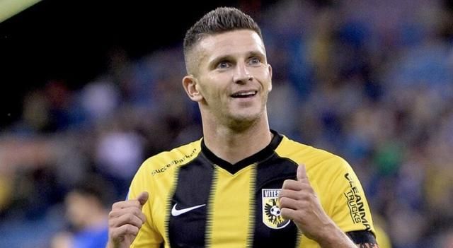 正是阿森纳 正是阿森纳